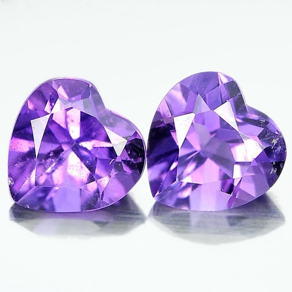 Natural Purple Amethyst 1.42 Ct. Heart Shape 2 Pcs. 6 x 4 Mm. Gemstones Brazil